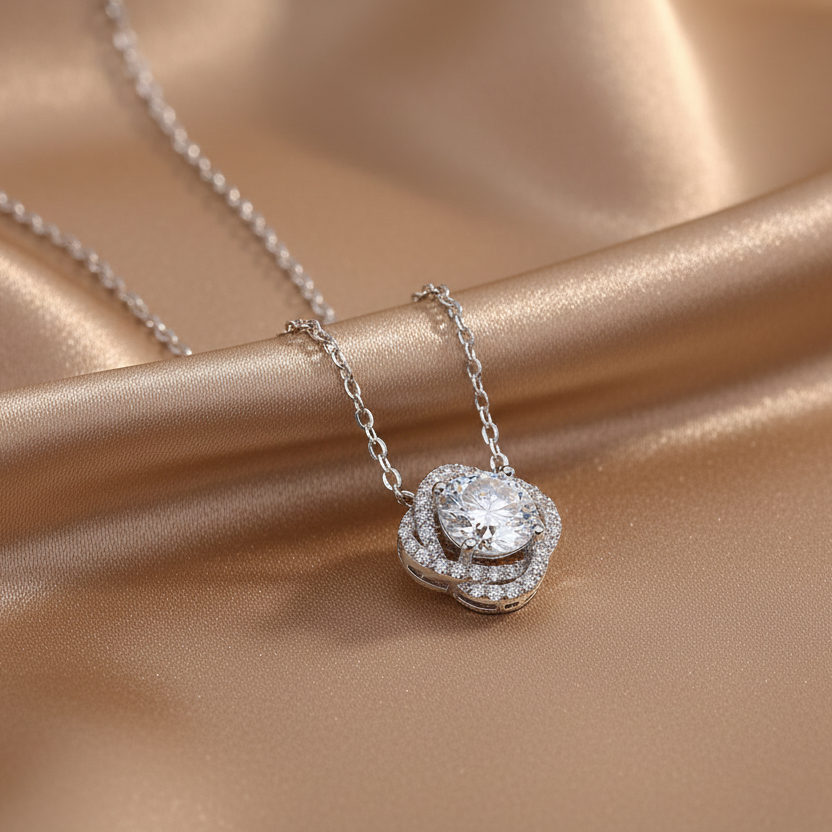 Lucky Flower Moissanite Pendant Necklace | S925 Silver Platinum-plated
