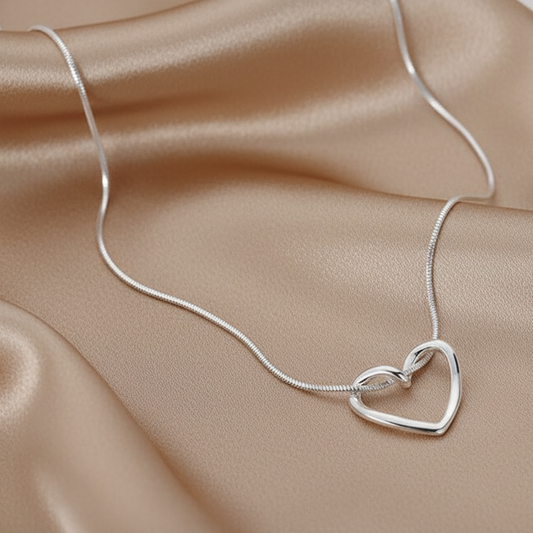 Hollow Heart Pendant Necklace | S925 Sterling Silver