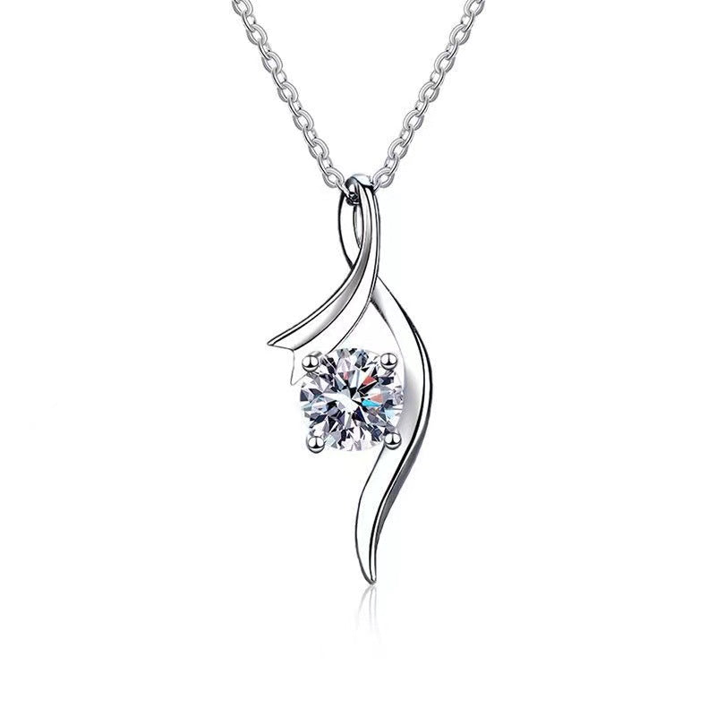 Four-Claw Diamond Necklace | 1 Carat Moissanite | S925 Sterling Silver