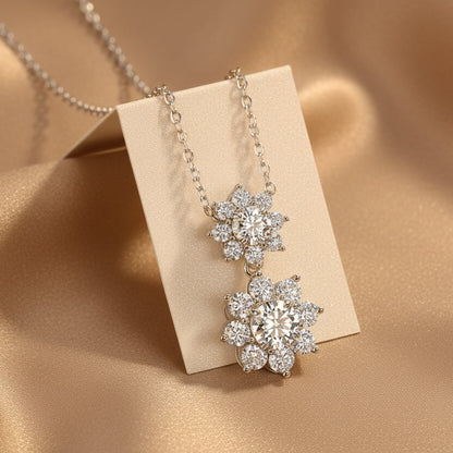 Sunshine Flower Moissanite Pendant Necklace | S925 Silver Platinum-plated