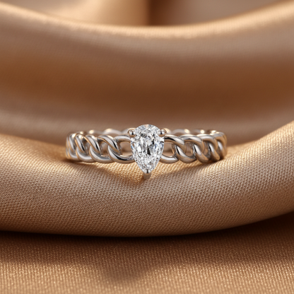 Twisted Band Ring Front